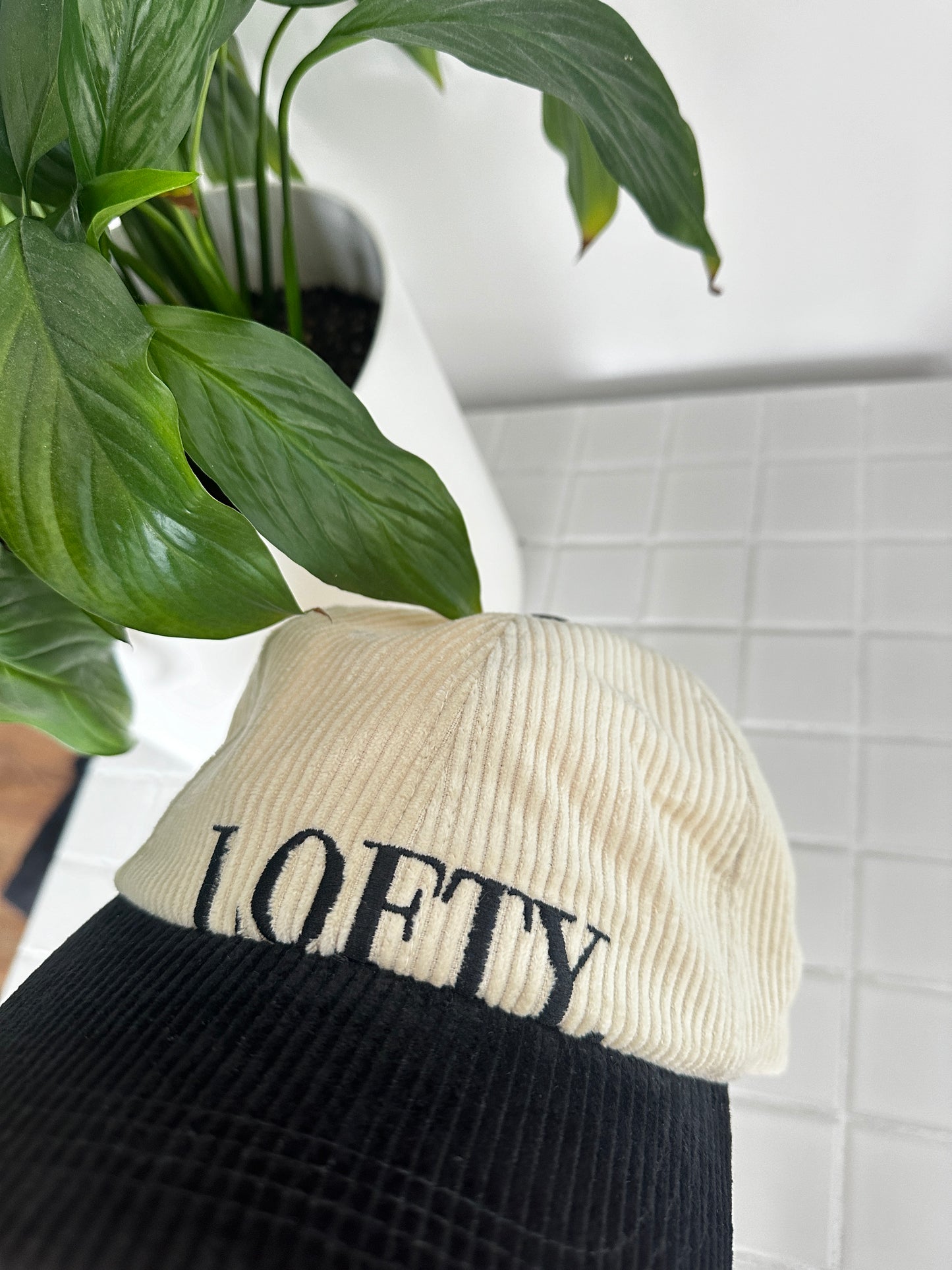 LOFTY. Corduroy Cap (Cream)